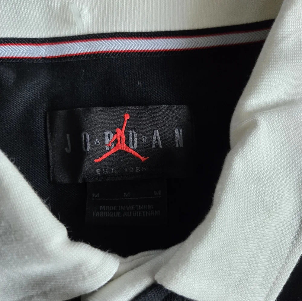 Jordan air essentials